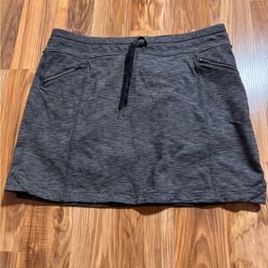 Athleta Skort Large Dark Heathered Grey